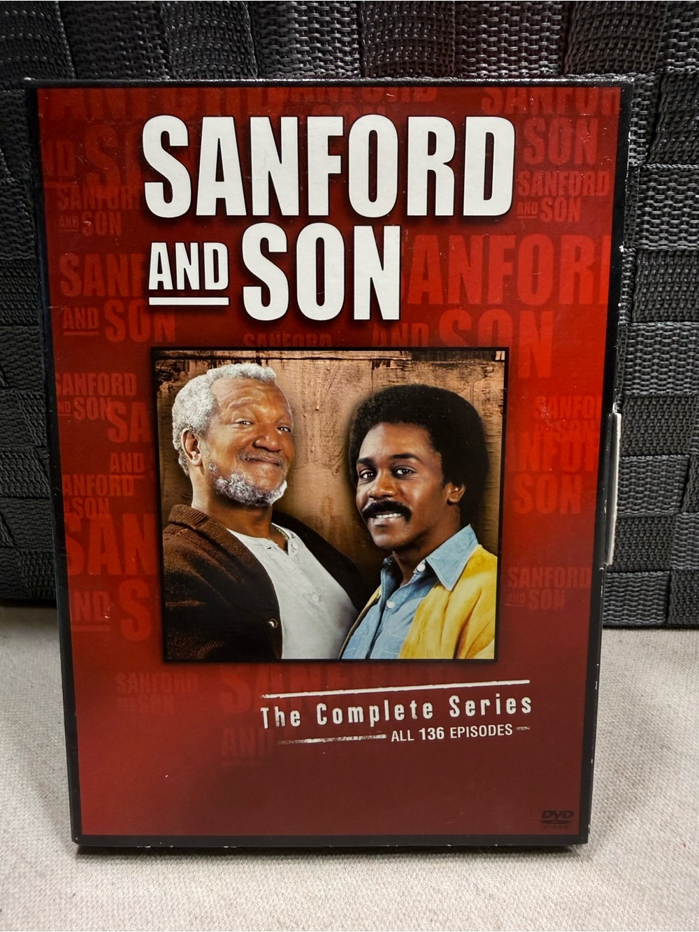 Sanford & Son - The Complete Series - All 136 Episodes - 17 Disc Collection